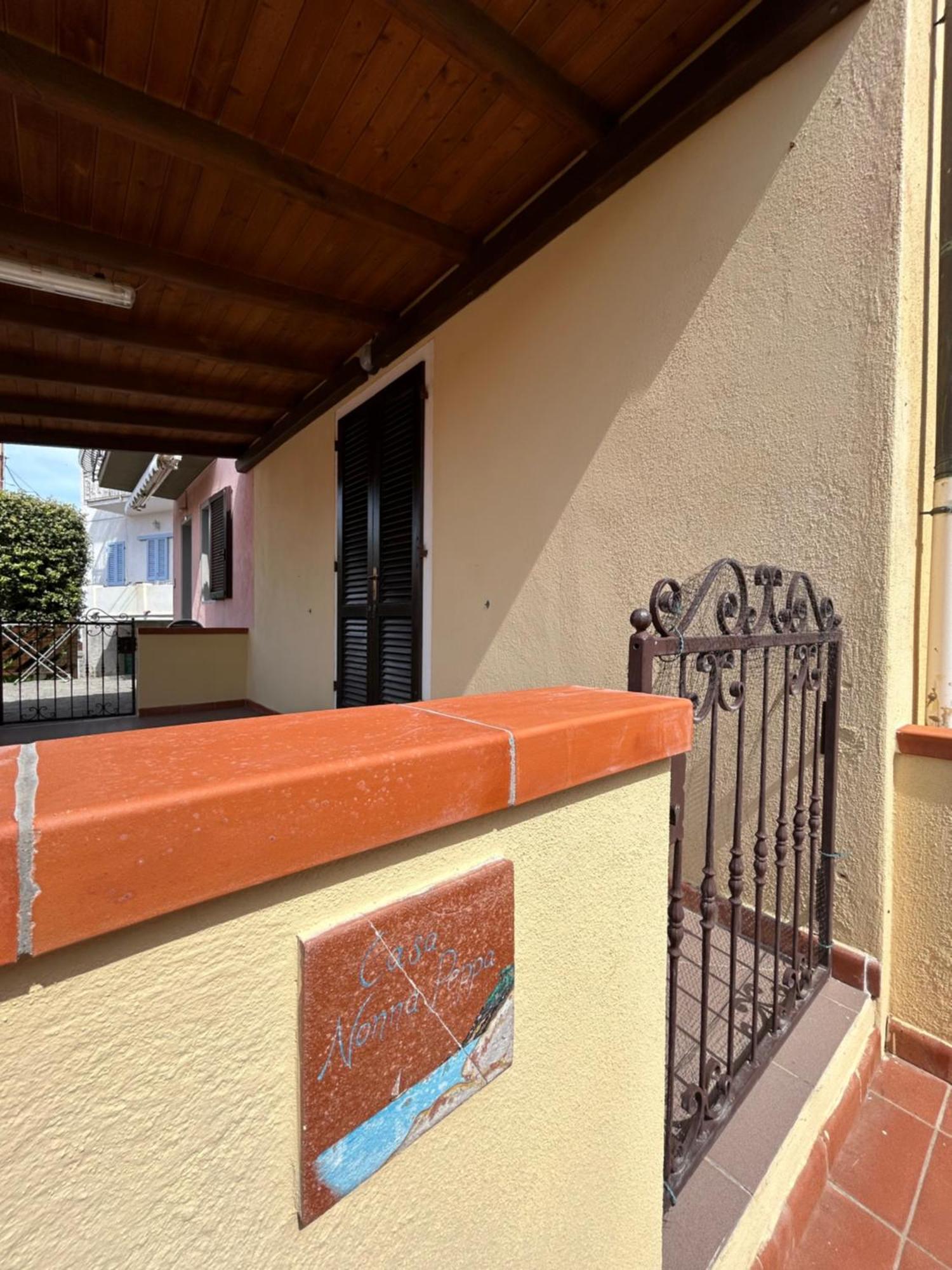Casa Beppa Apartment Pomonte Exterior photo